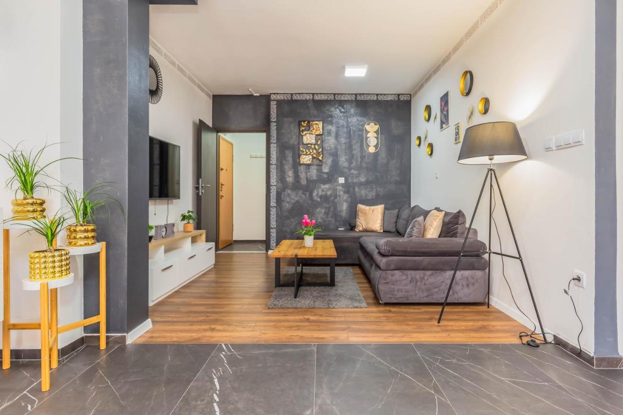 Downtown Deluxe Apartamento Omiš Exterior foto